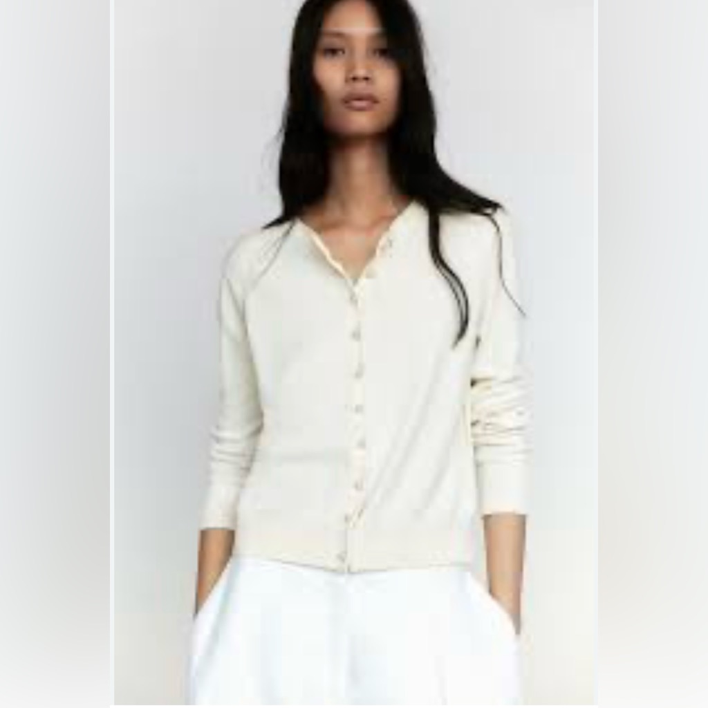 Hampshire Studio Cream Sweater Women’s Size, Small Pearl Button Upfront Cardigan